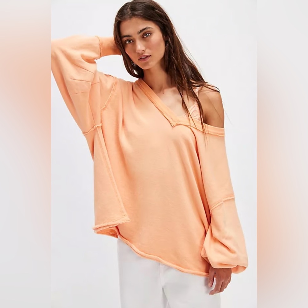 NWT FREE PEOPLE Venice V-Neck Sweatshirt Size: Small : Color: Sunset Star